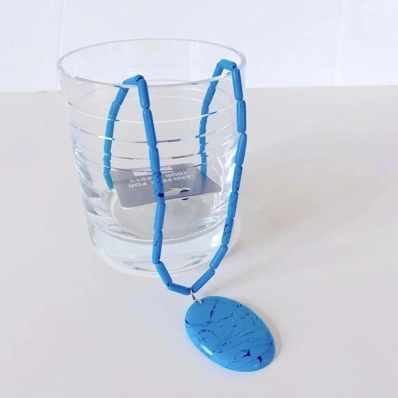 Zad Fashion Jewelry Aqua Blue Beaded Necklace with Oval Pendant - Picture 5 of 6